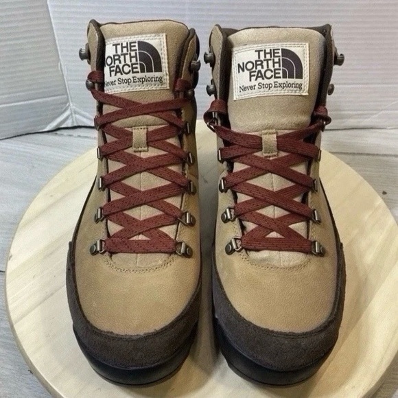 The North Face Men's 11.5 Back to Berkeley IV Leather WP Hiking Boots NEW! - Picture 2 of 10